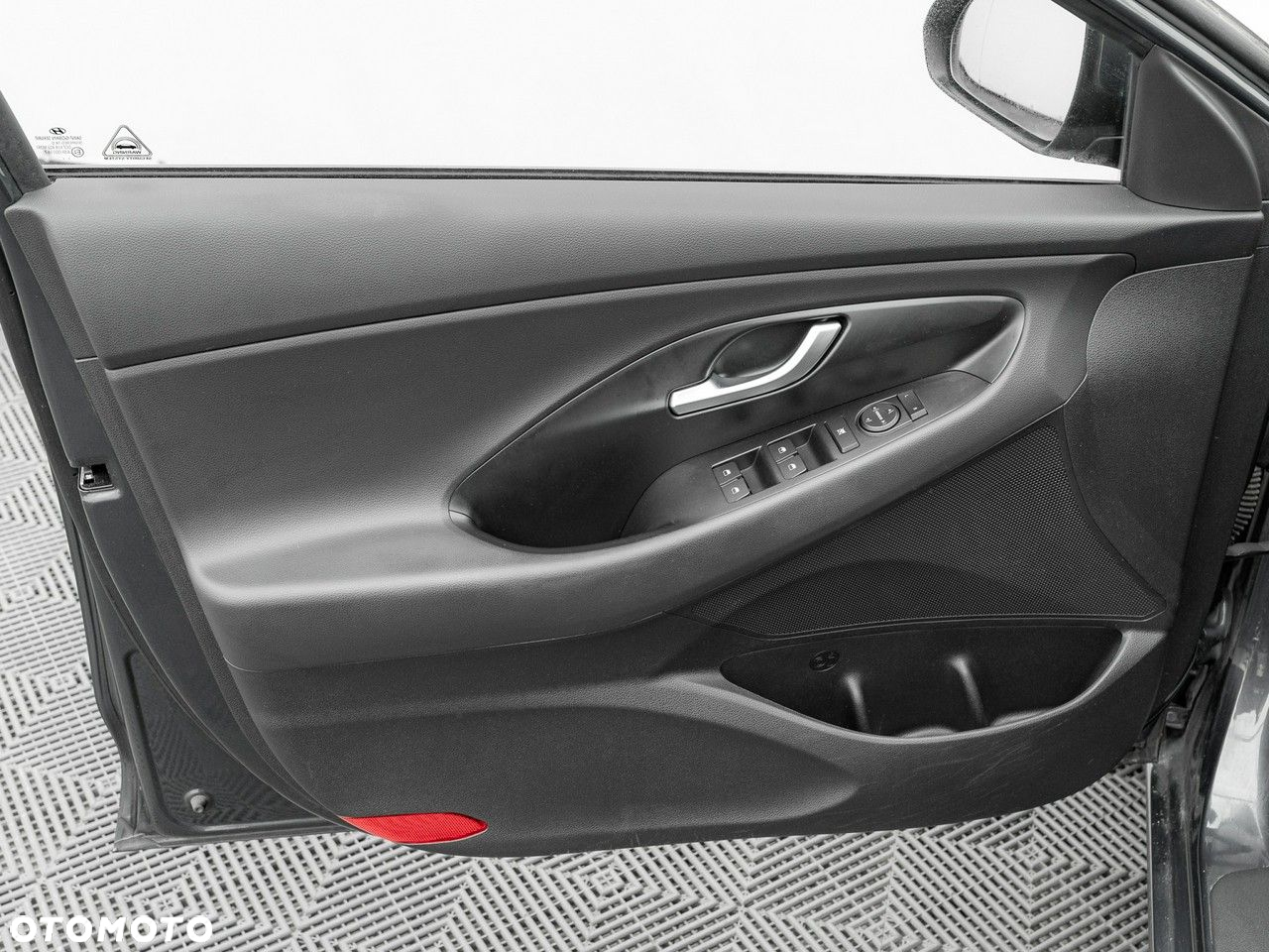 Hyundai i30 1.5 DPI Classic + - 13