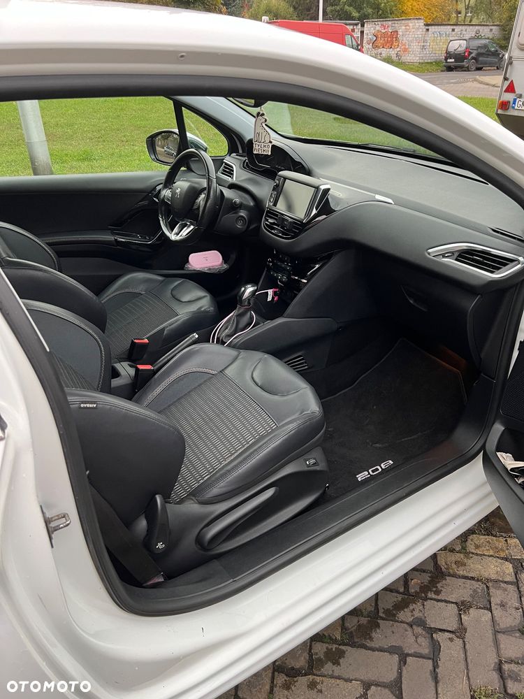 Peugeot 208 1.6 VTi Allure - 14