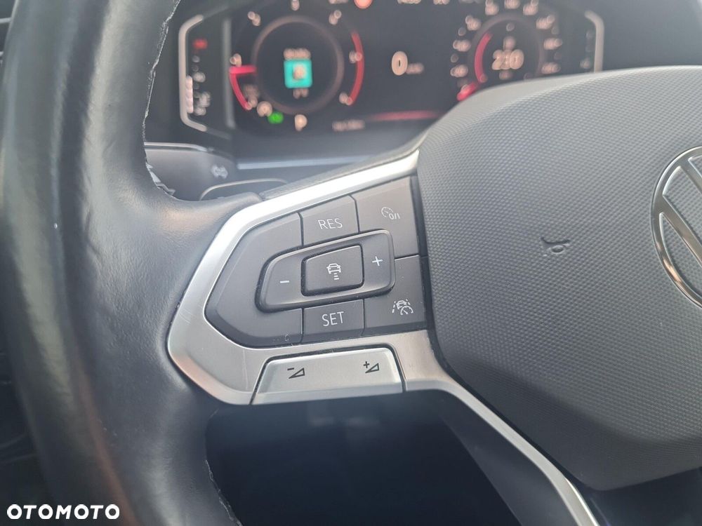 Volkswagen Tiguan Allspace 2.0 TDI 4Mot Elegance DSG - 16