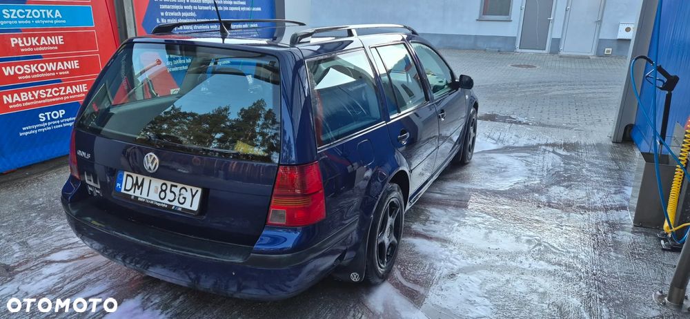 Volkswagen Golf 1.6 - 4