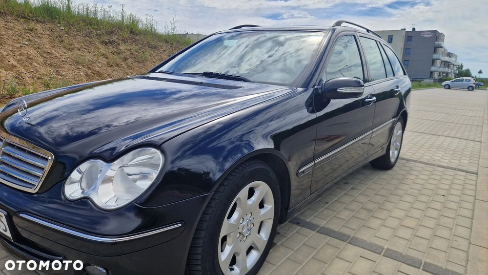 Mercedes-Benz Klasa C 220 CDI Automatik Elegance DPF - 24
