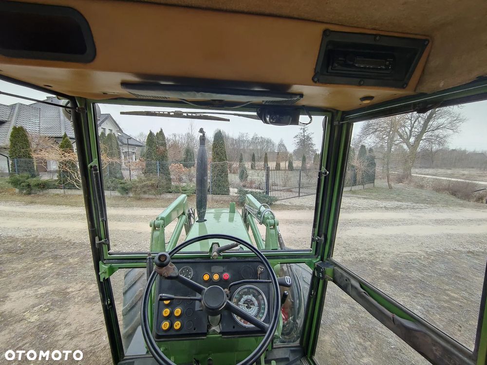 Fendt 306LS 4x4 +ładowacz czołowy - 3