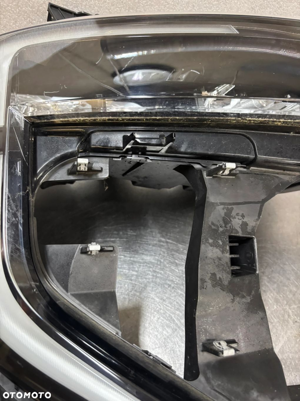 LAMPA PRAWY PRZOD RENAULT MASTER IV 4 V 5 24- 260106174R EUROPA - 8