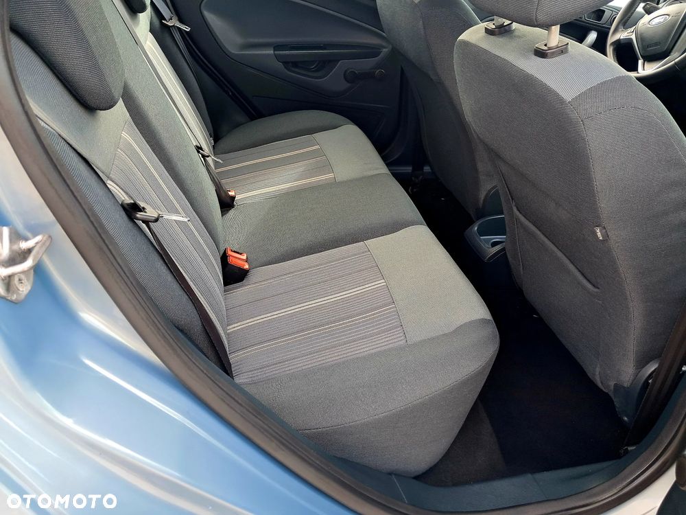 Ford Fiesta 1.25 Titanium - 10