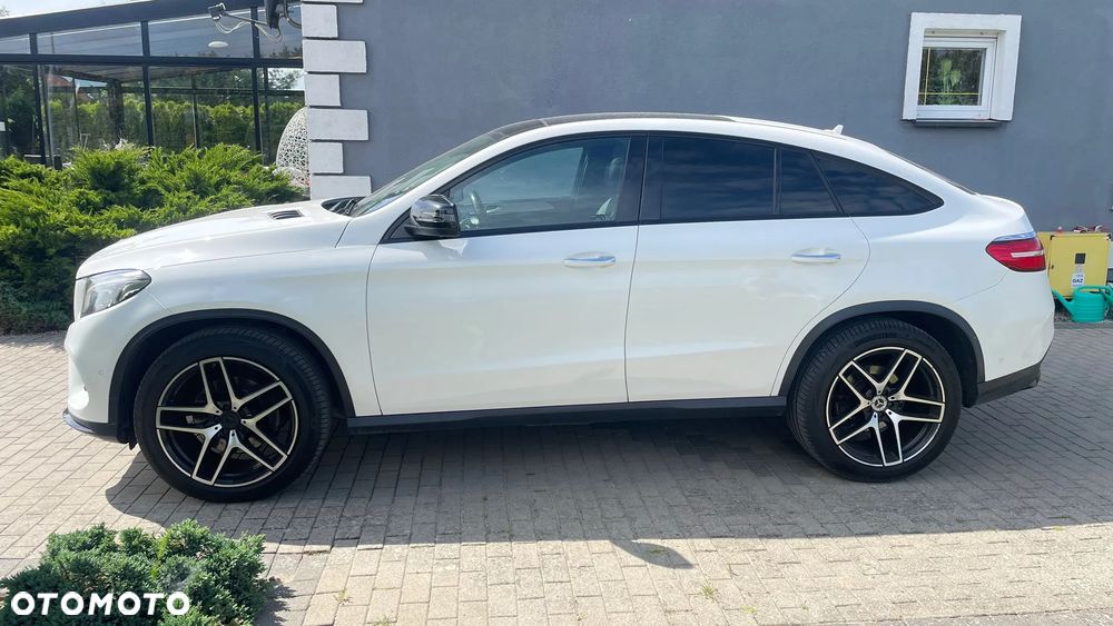 Mercedes-Benz GLE - 4