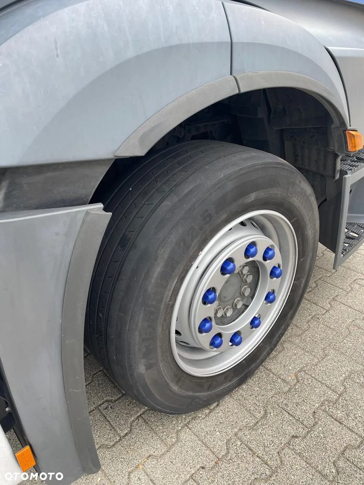 Mercedes-Benz ACTROS 1832 - 4