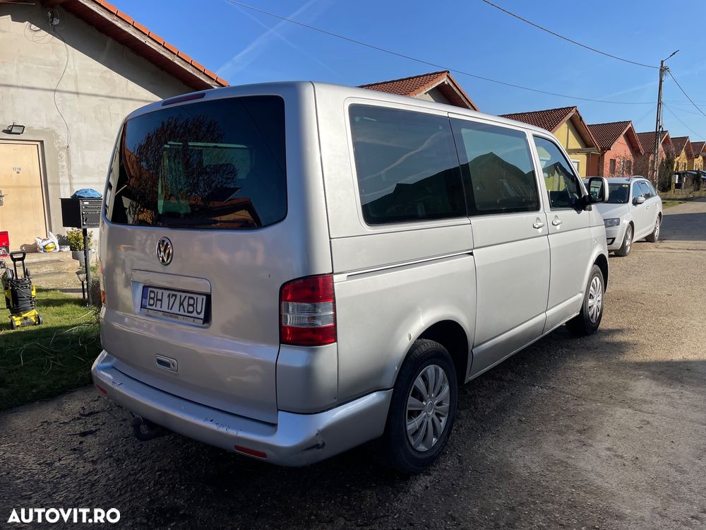 Volkswagen Transporter Caravelle Kurz DPF Comfortline - 3