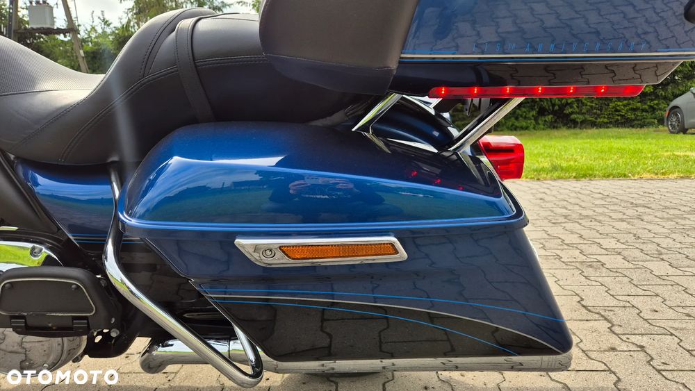 Harley-Davidson FLH Electra Glide - 11