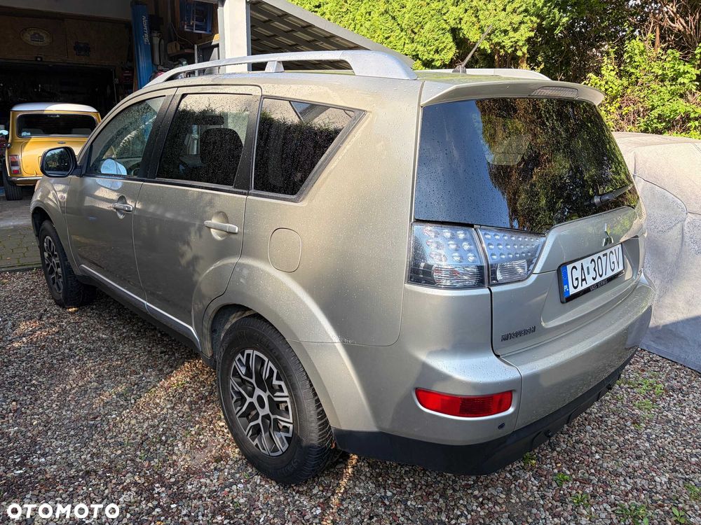 Mitsubishi Outlander 2007 photo 4