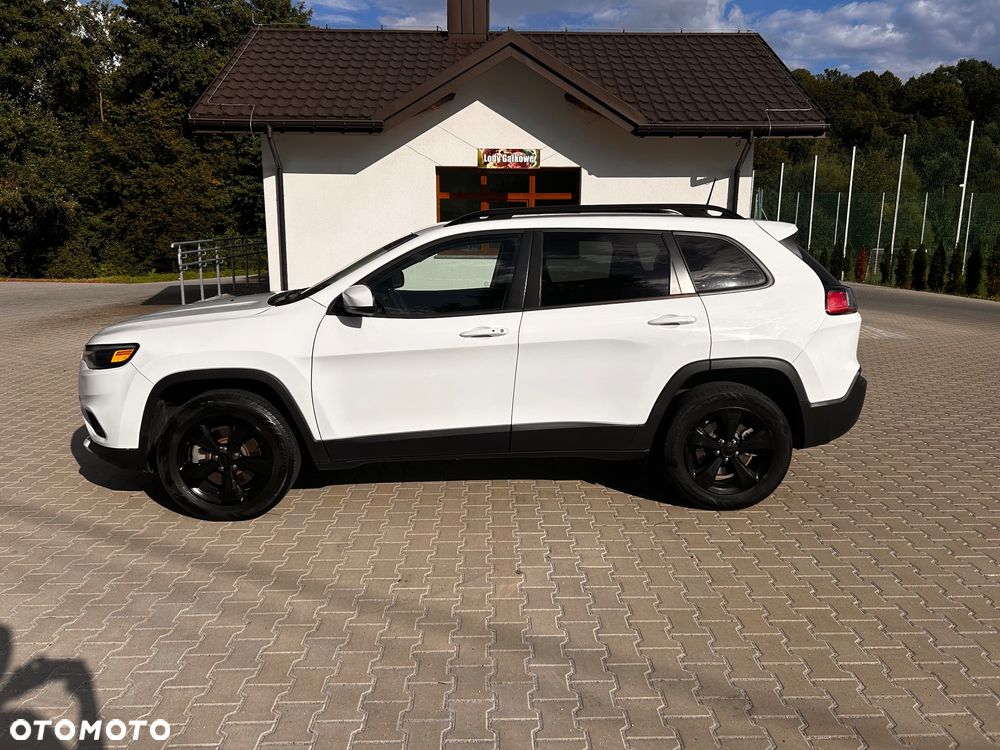 Jeep Cherokee - 2