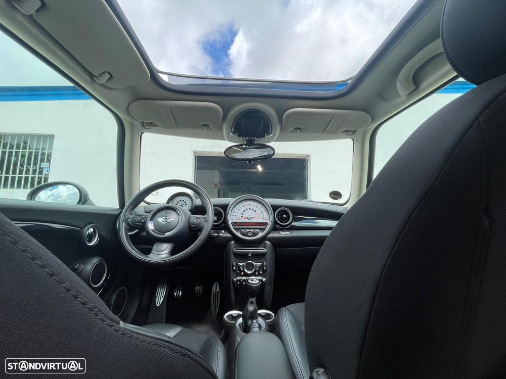 MINI 3 Portas Cooper S - 32