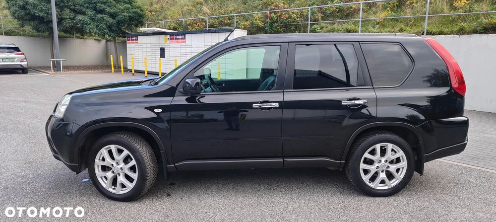 Nissan X-Trail 2.0 dCi 4x4 DPF Platinum - 13