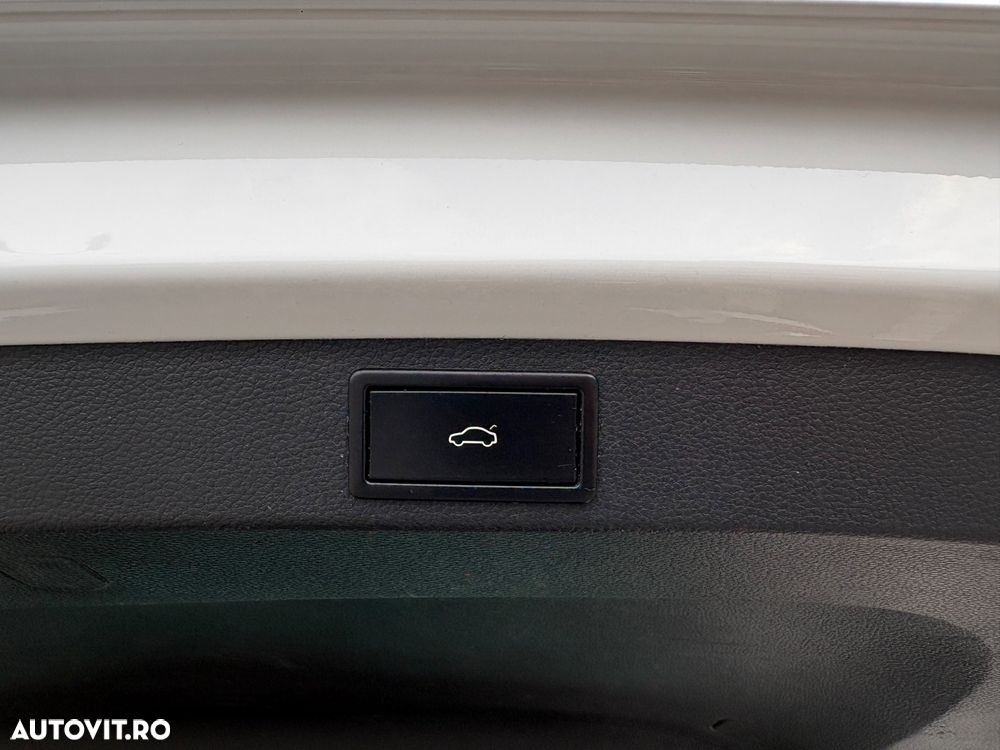 Skoda Karoq 1.6 TDI Ambition - 18