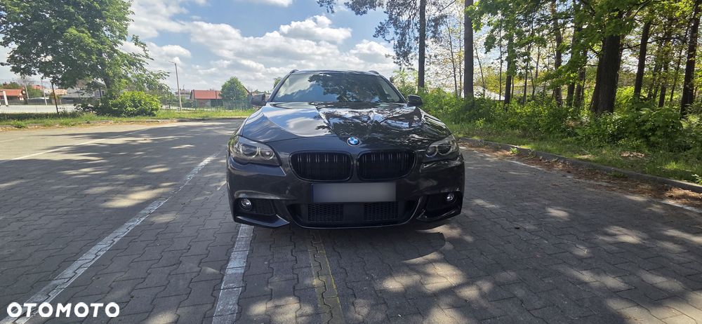 BMW Seria 5 530d xDrive - 7