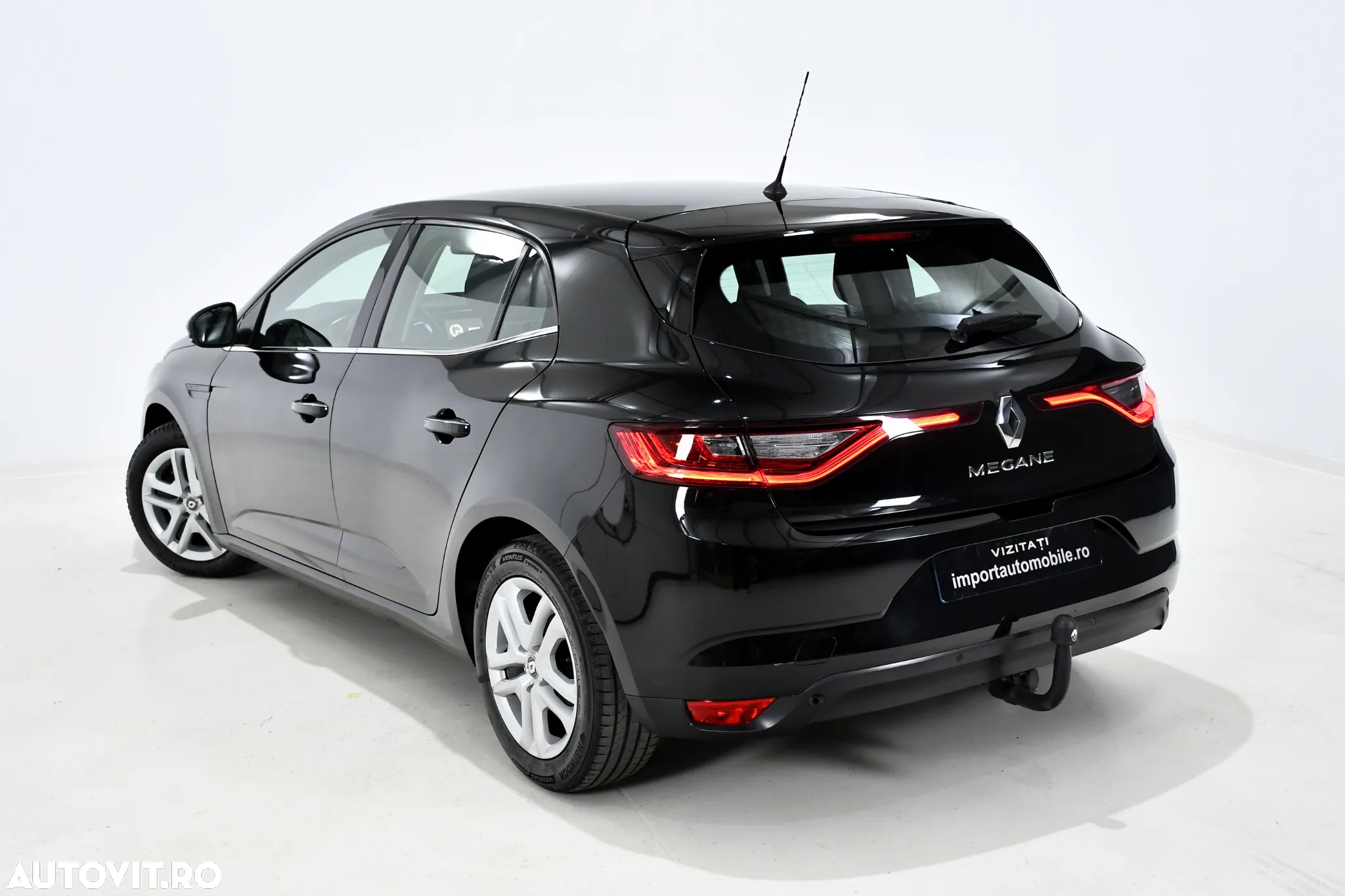 Renault Megane BLUE dCi Business - 3