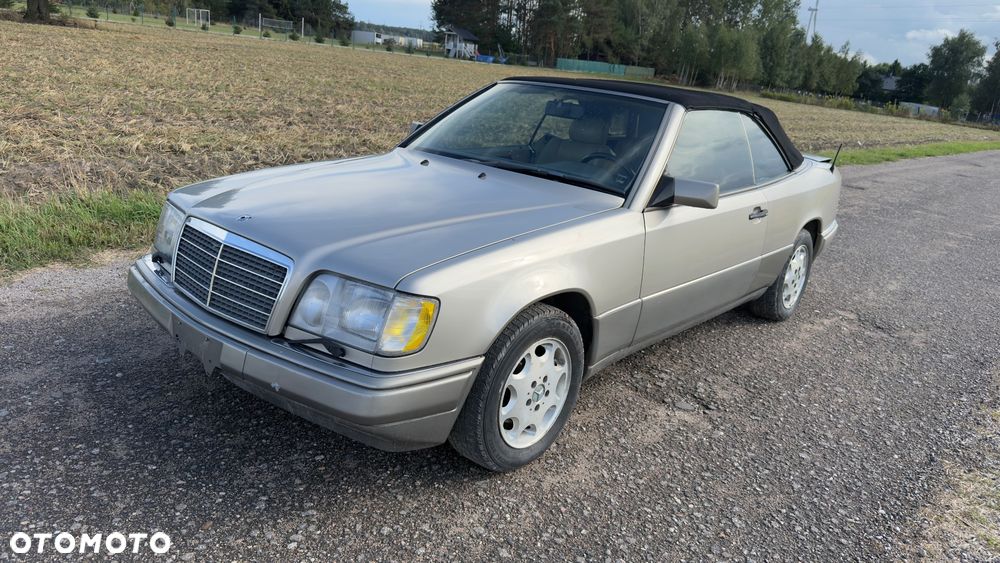 Mercedes-Benz Klasa E - 1
