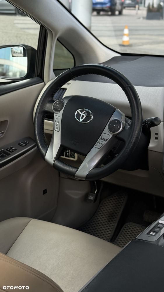 Toyota Prius+ 1.8 HSD Prestige - 14