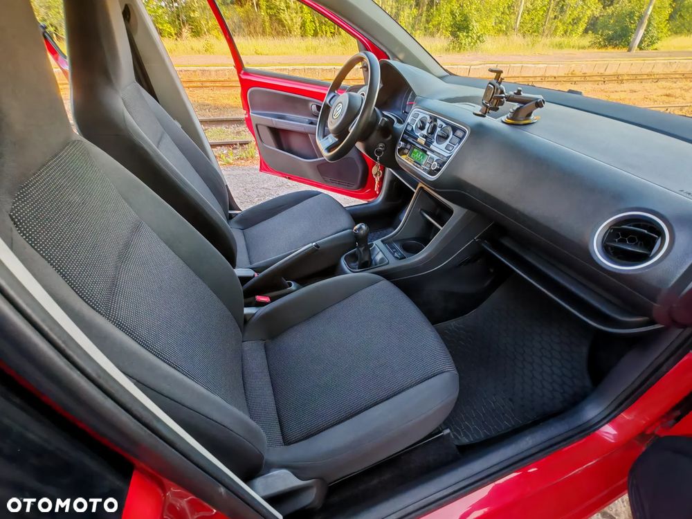 Volkswagen up! 1.0 Take - 17
