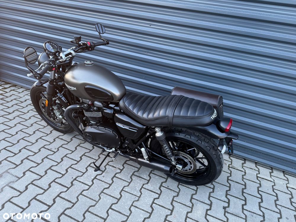 Triumph Street Twin - 7