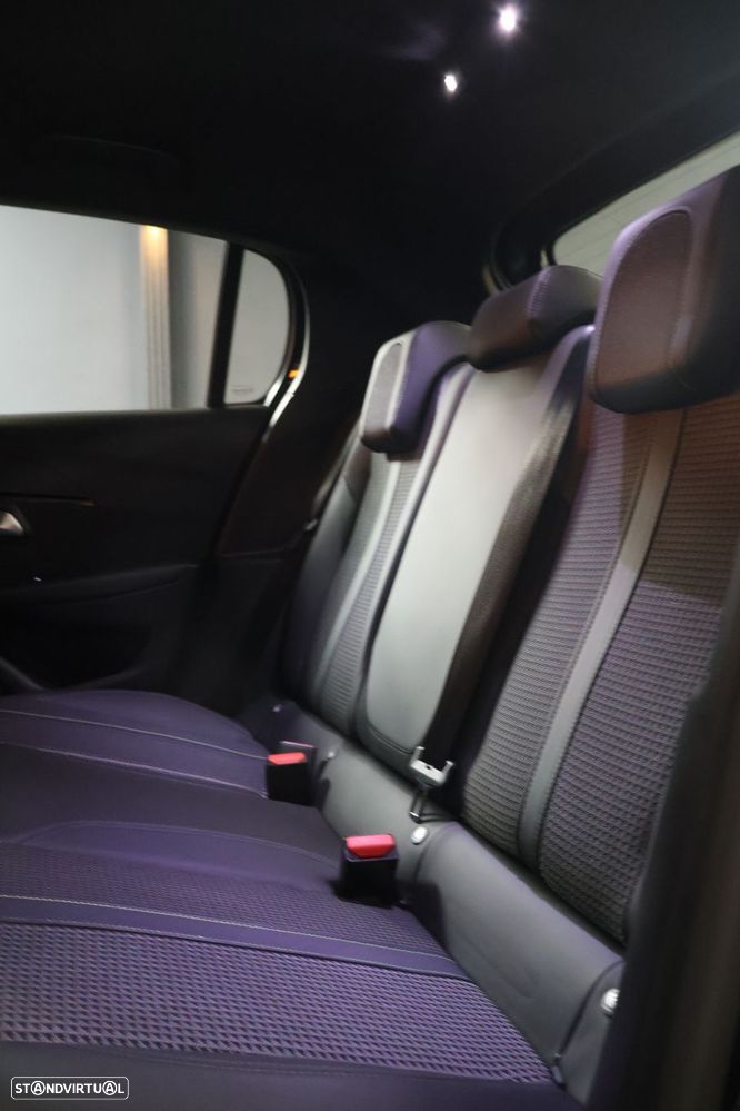 Peugeot 208 1.5 BlueHDi GT Line - 8