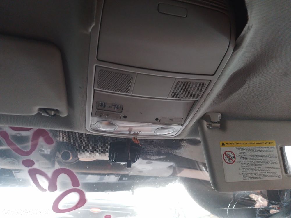 VW PASSAT B6 2.0 TDI BMP 05-09r - BŁOTNIK LEWY PRZÓD LC5E - 21