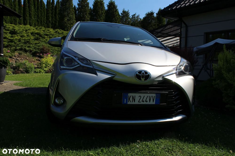 Toyota Yaris 1.0 VVT-i Comfort mit Design-Paket - 29