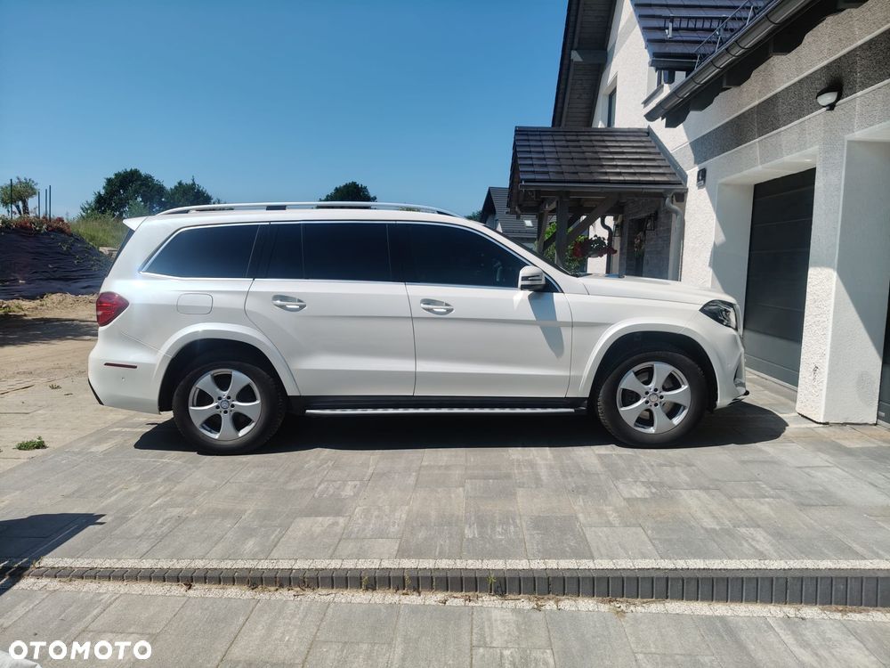 Mercedes-Benz GLS - 17