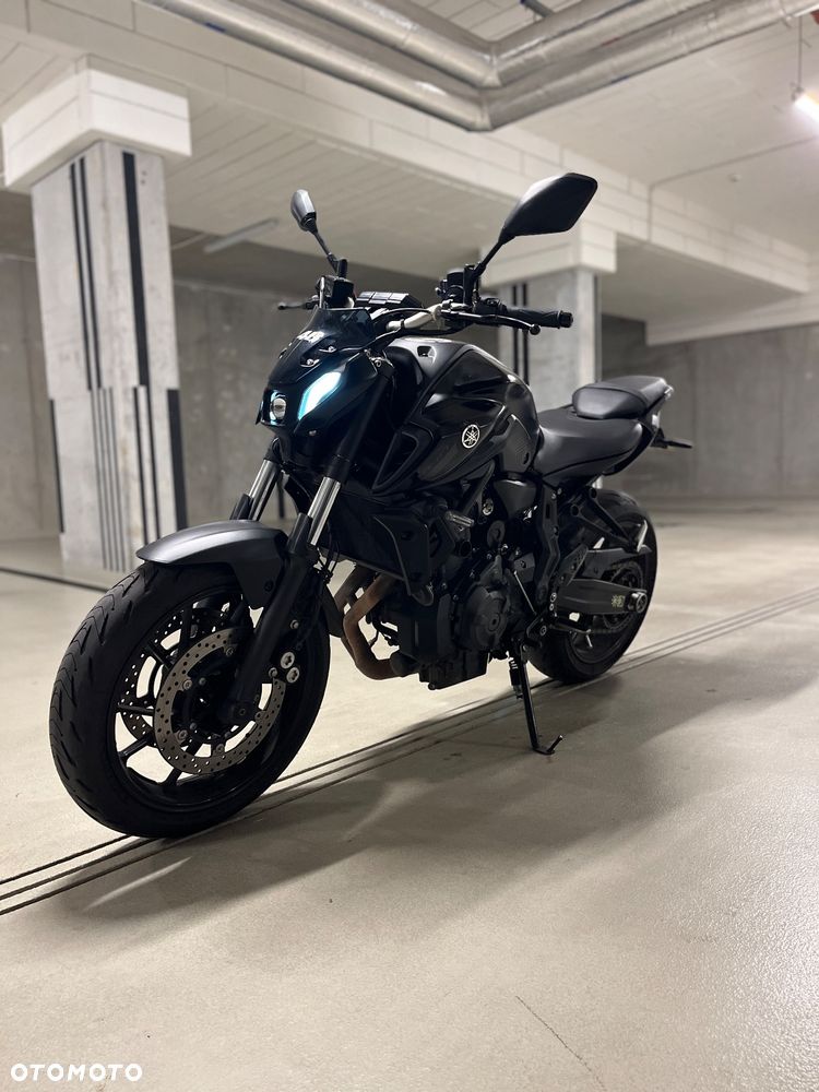 Yamaha MT - 12