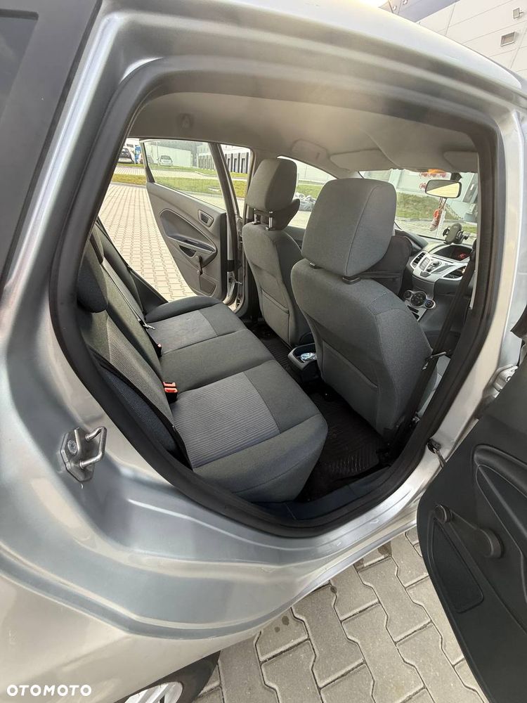 Ford Fiesta - 5