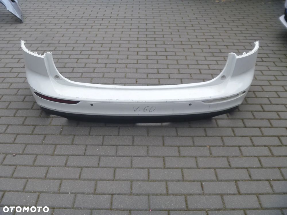 VOLVO V60 II 2018- ZDERZAK TYLNY ŁADNY - 10