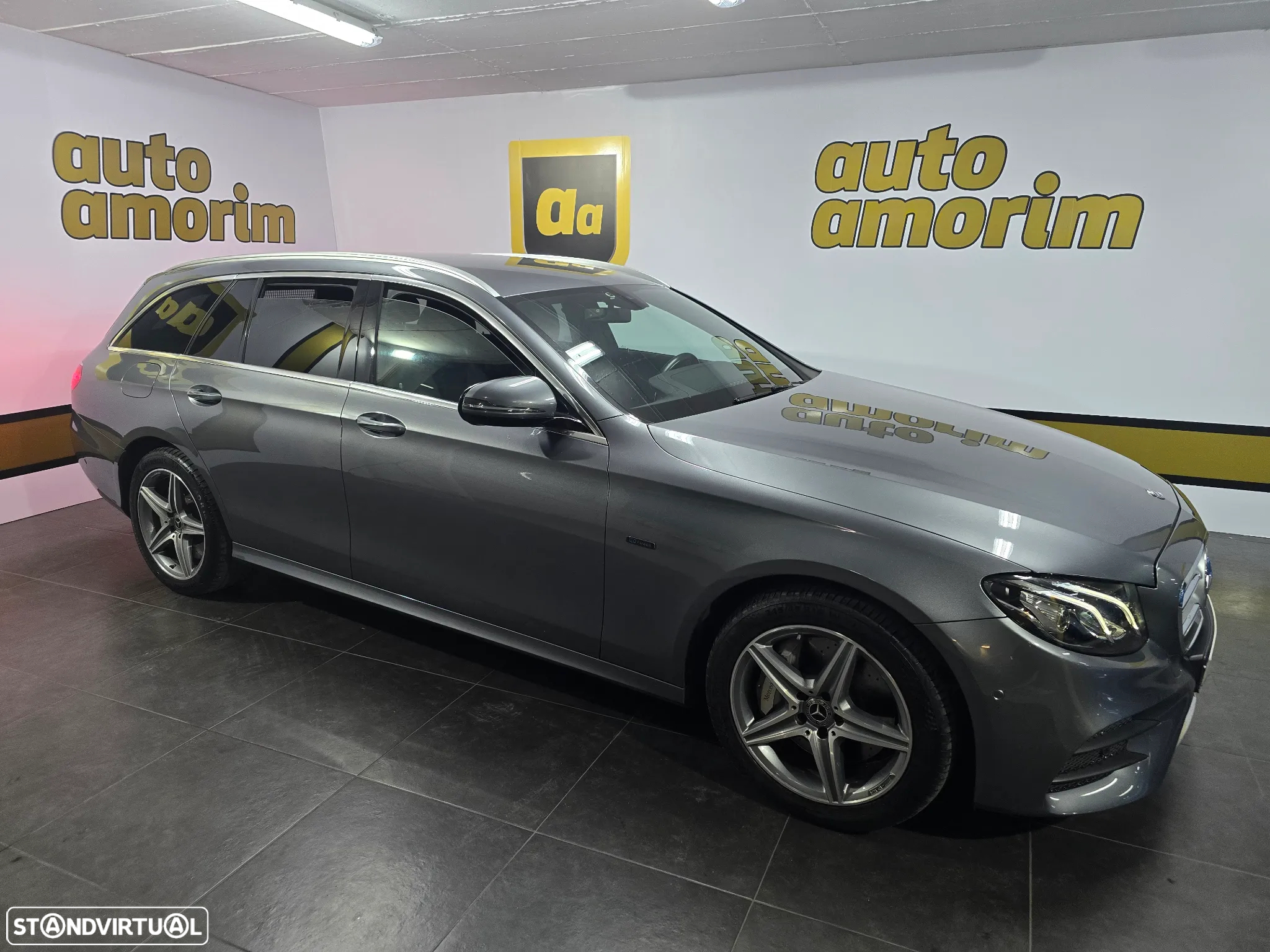 Mercedes-Benz E 300 de AMG Line - 5