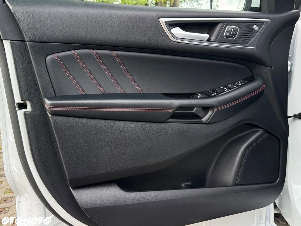 Ford Edge 2.0 EcoBlue Bi-Turbo 4x4 ST-LINE - 39