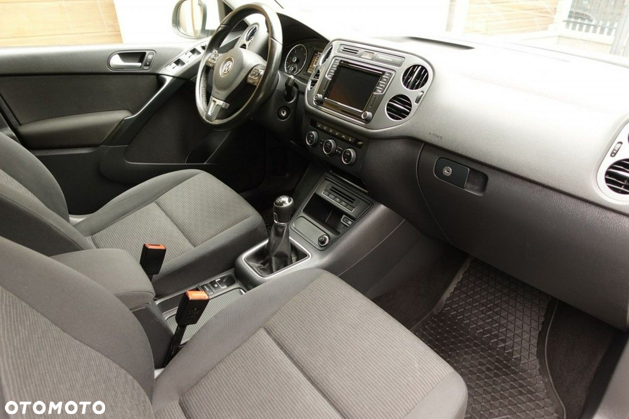 Volkswagen Tiguan - 13