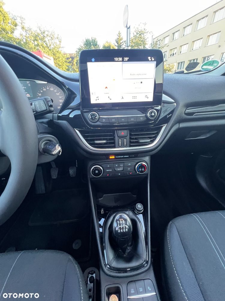 Ford Fiesta 1.0 EcoBoost STart-Stop Titanium - 21