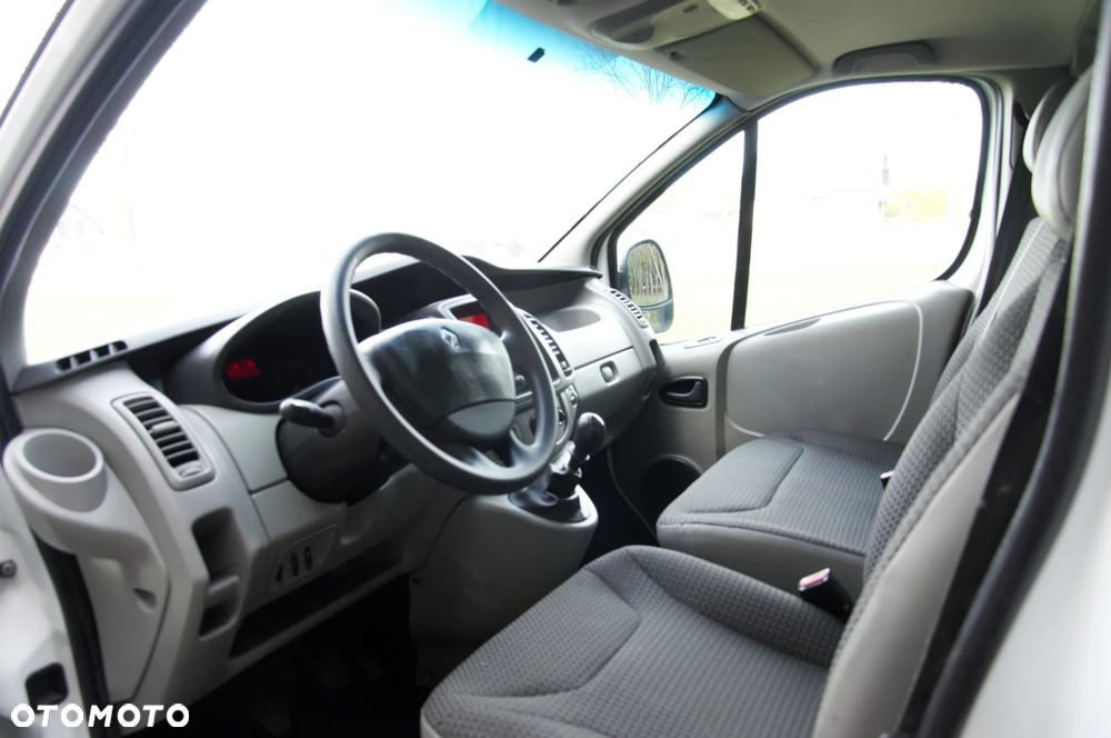 Renault Trafic - 24