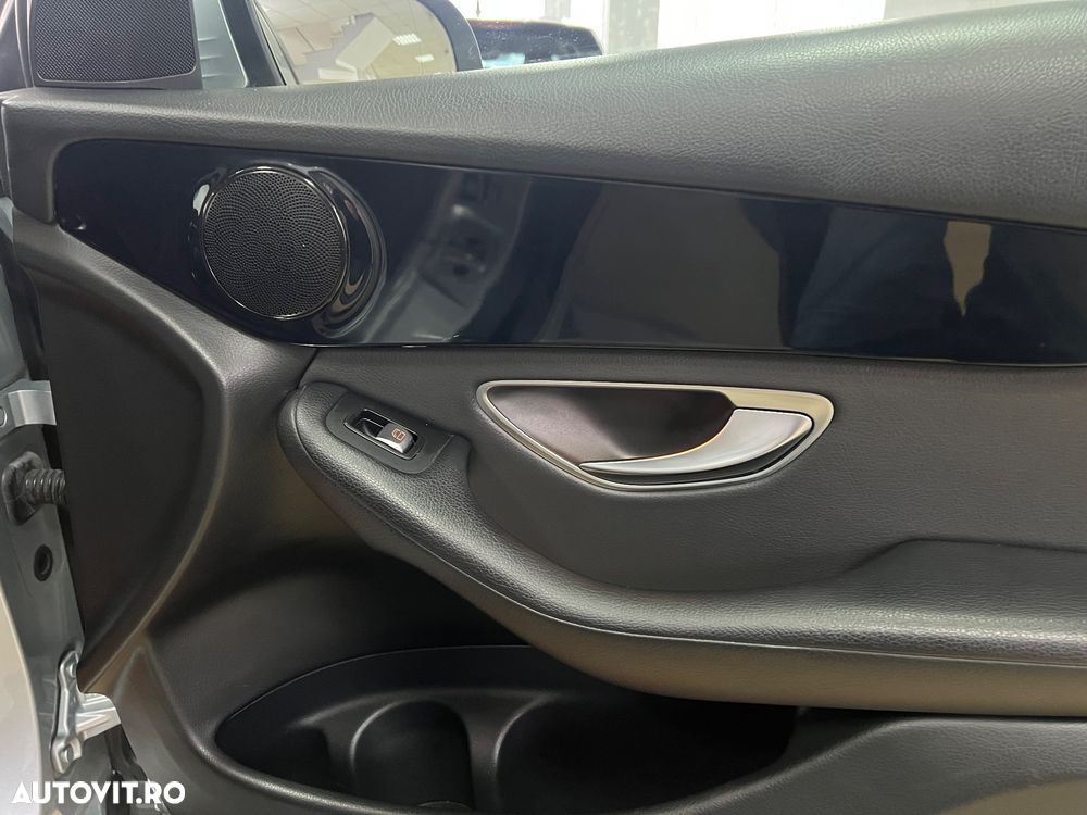 Mercedes-Benz GLC 300 de 4Matic 9G-TRONIC Exclusive - 17