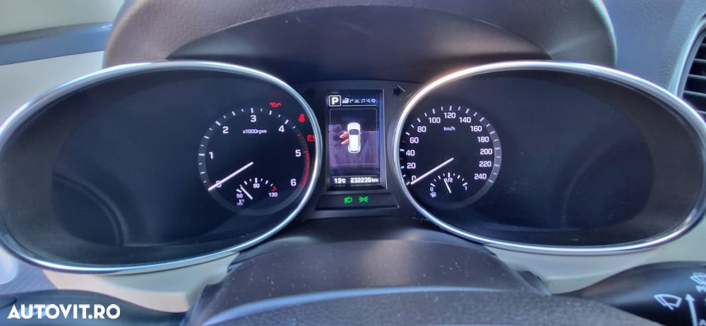 Hyundai Santa Fe - 8