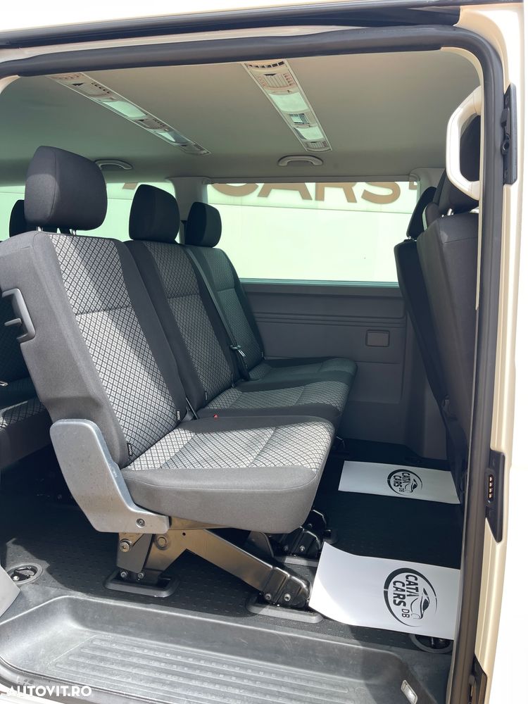 Volkswagen Caravelle 2.0 TDI 81 kW LR Comfortline - 24