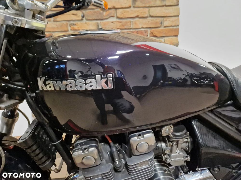 Kawasaki Zephyr - 27