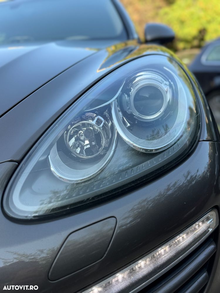 Porsche Cayenne - 17