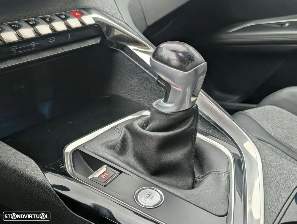 Peugeot 5008 1.2 PureTech Allure Pack - 15