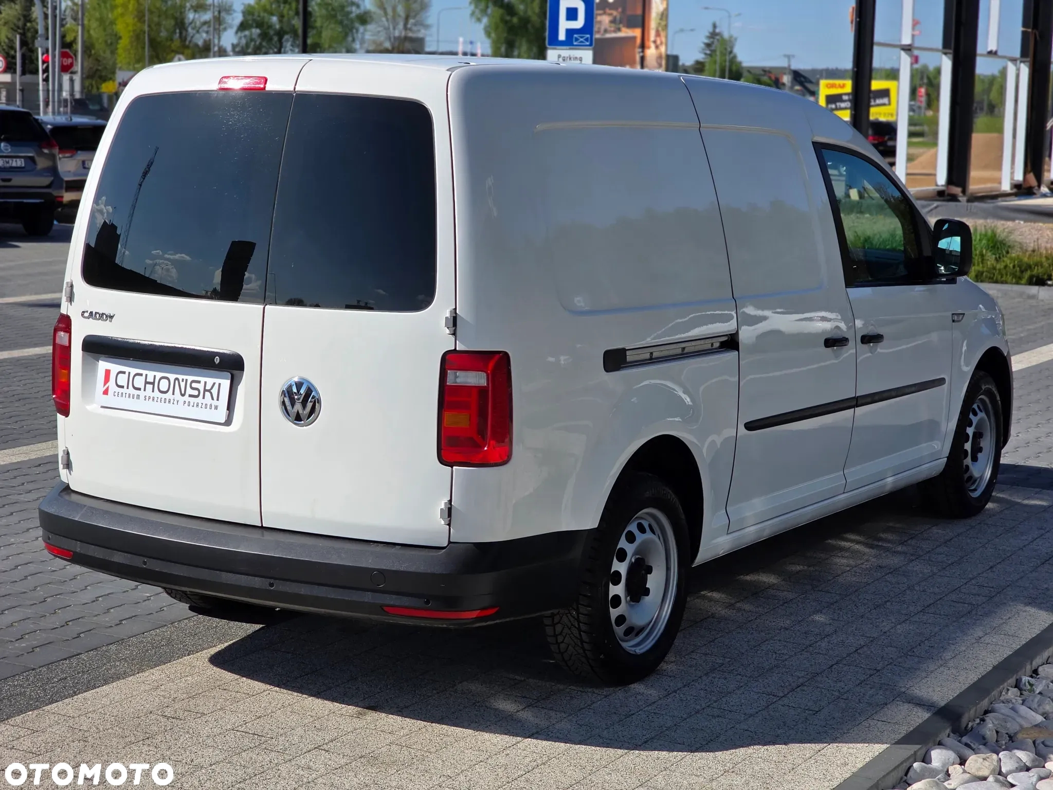 Volkswagen Caddy Maxi Long 1.4 6-biegowy 125KM LIFT 2020 BEZWYPADKOWY z Polskiego Salonu I Bardzo Ładny i Zadbany Egzemplarz I Kompletna Historia Serwisowa I Pełna Faktura Vat 23% I - 25