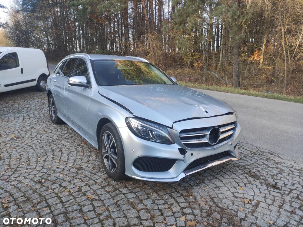 Mercedes-Benz Klasa C 250 CDI BlueEff 4-Matic Avantgarde - 2