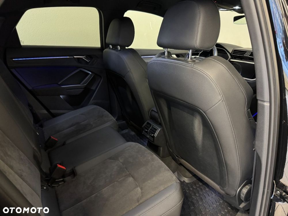 Audi RS Q3 Sportback - 25