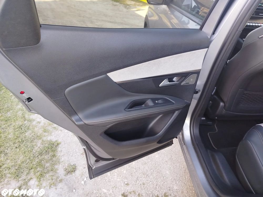 Peugeot 3008 PureTech 180 Stop & Start GPF EAT8 GT - 28