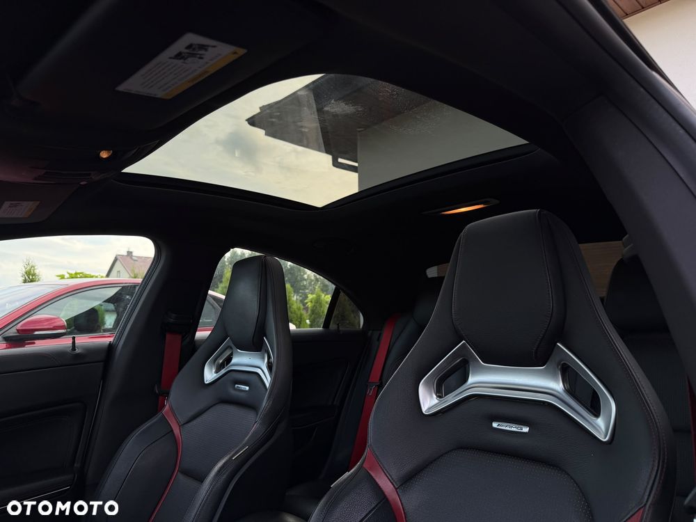 Mercedes-Benz CLA 45 AMG 4-Matic - 17