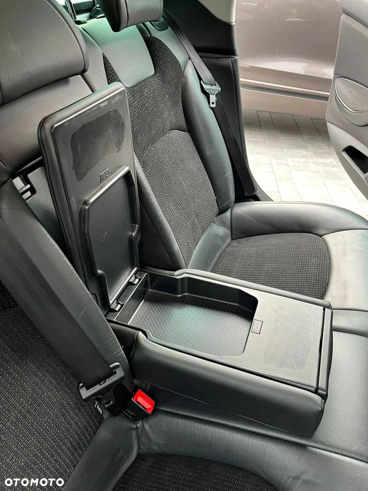 Citroën C5 2.2 HDi Exclusive - 4