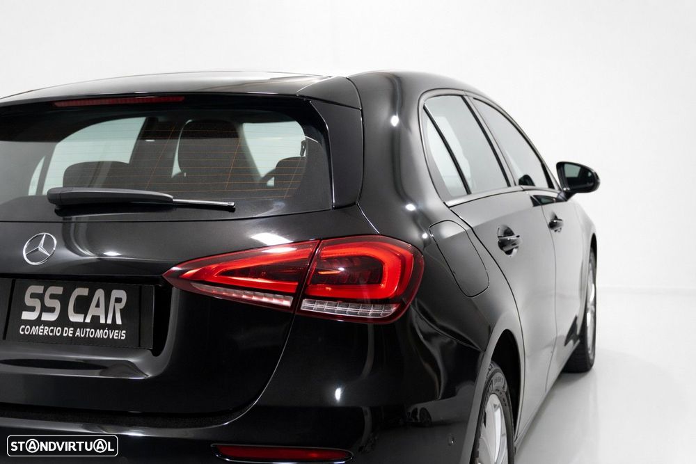 Mercedes-Benz A 250 Limousine e Progressive - 4