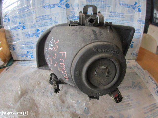 Farol Far1588 FORD FIESTA XR2 1990 1.6I 110Cv 3P VERMELHO DRT H4 VALEO - 2