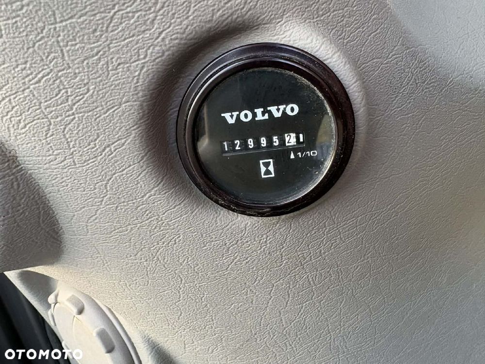 Volvo EW 140D ROTOTILT STEELWRIST SYSTEM 3D LEICA ZESTAW - 37